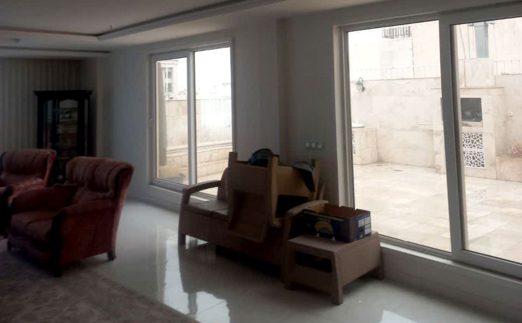  تصویر شماره 2  280 متر بنا+ 90 متر تراس در رضا شهر مشهد